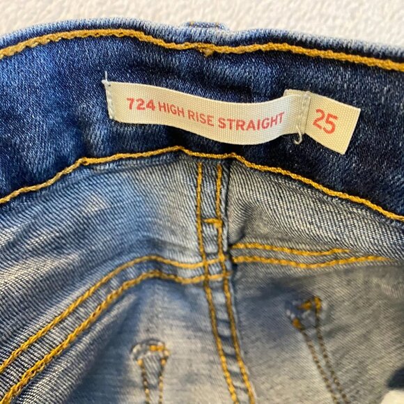 Levis Womens Jeans Size 25 25x28 724 High Rise Straight Raw Hem Stretch Denim Bl - Picture 3 of 15